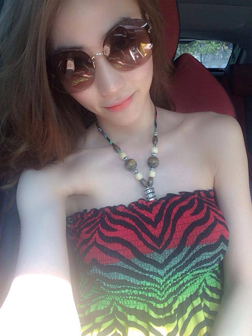 ngan khanh khoe anh gay bat ngo - 1