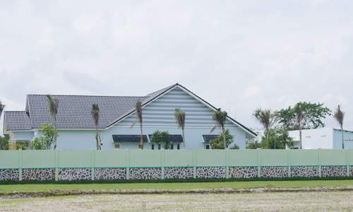 ca gia dinh xay biet thu san xuat ma tuy - 1
