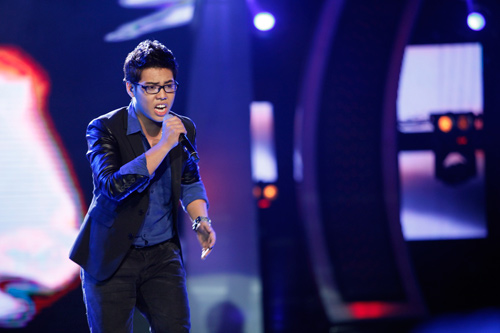 vn idol: nhat thuy tro thanh "con ac mong" - 9
