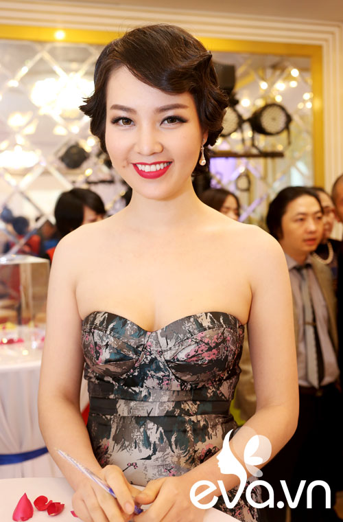 ly nha ky dien "cay" hang hieu di su kien - 14