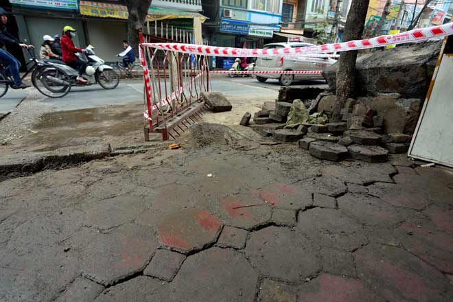 'ho tu than' xuat hien o giua ha noi - 5