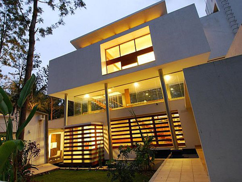 biet thu rong sang, cho nao cung mat - 1