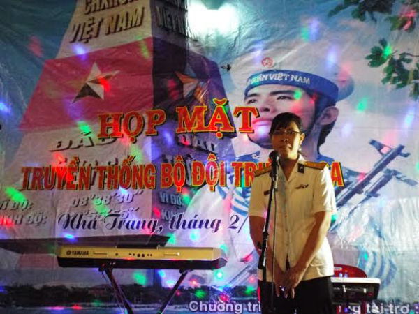 buc thu xuc dong gui vong linh cha hy sinh tai truong sa - 1