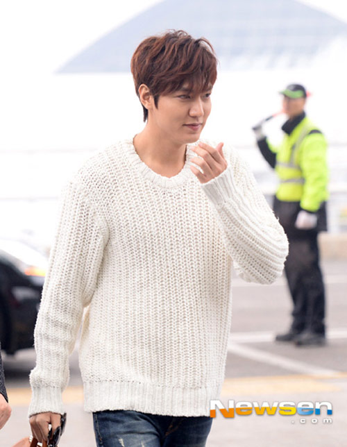lee min ho toc tai roi bu ra san bay - 1