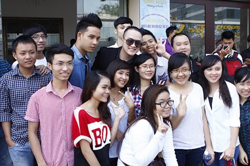 cao thai son bat tay bao thy cung "toa sang" - 8