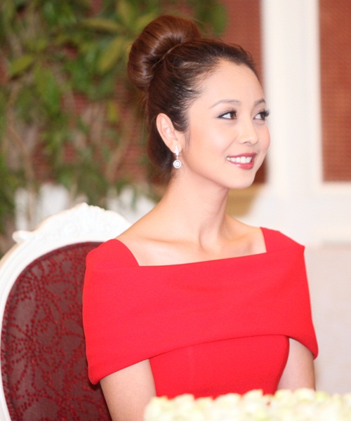jennifer pham chinh thuc thanh dai dien du lich - 10
