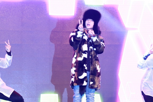 son tung m-tp gay chu y voi moi hong chum chim - 12