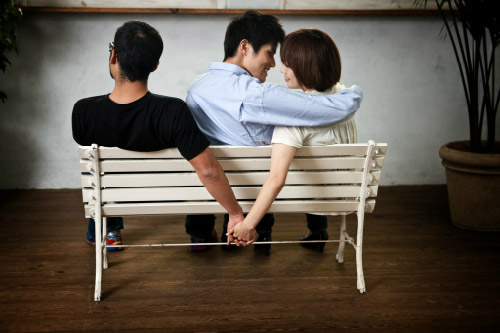 ngoai tinh se bi phat tu 1-3 trieu dong - 1