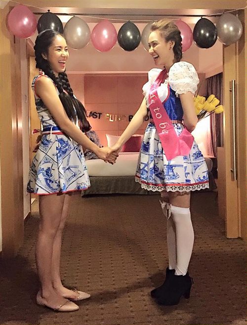 ngan khanh hoa cong chua trong tiec chia tay doi doc than - 4