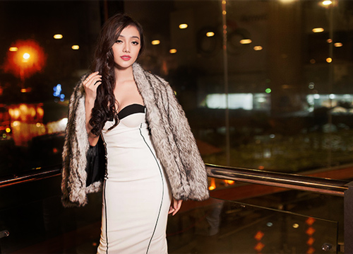4 goi y dep quyen ru cho tiec cuoi nam - 14