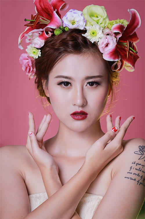 hot girl ha lade tranh thu lam toc don tet - 9