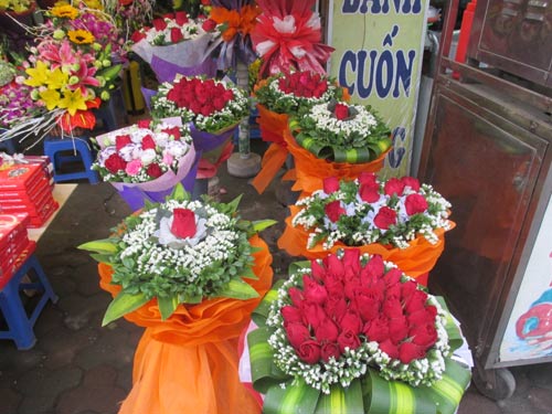 gia hoa tuoi tang chong mat dip valentine - 1