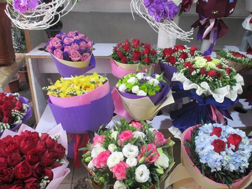 gia hoa tuoi tang chong mat dip valentine - 2