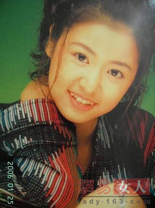 ngam lai my nhan the gioi thoi con rang tho - 2