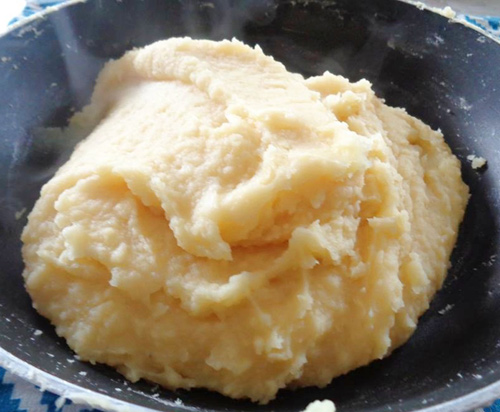 ruc ro sac xuan voi keo dau xanh kho - 2