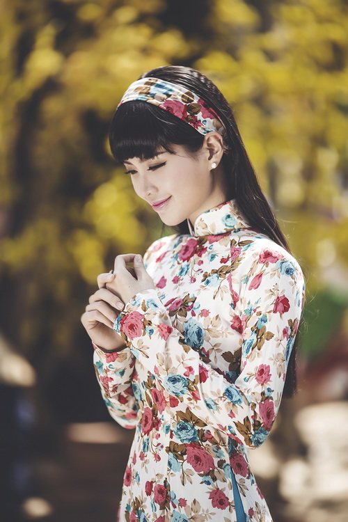 a hau diem trang dep nen na "kho cuong" voi ao dai - 6
