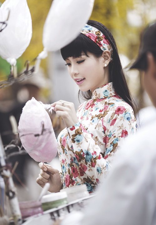a hau diem trang dep nen na "kho cuong" voi ao dai - 10