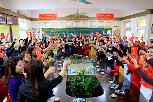 cong so ron ra ngay dau nam moi - 7