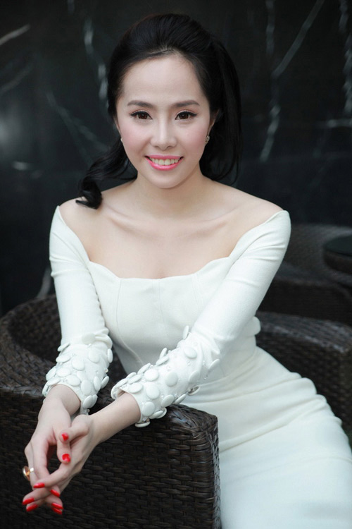 nhung my nhan viet co lan da muot mat dang ghen ty - 7
