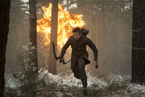trailer moi cua "avengers: de che ultron" he lo tinh tiet bat ngo - 2
