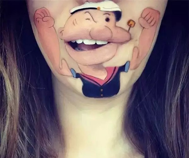 Thú vị kiểu trang điểm môi bằng... hoạt hình