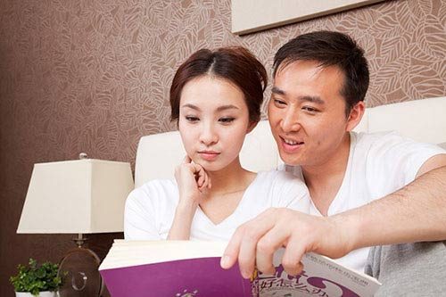 me chong ghet lay con trai vi toi chieu vo - 1