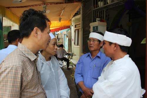 con nguoi lai tau tu nan: som mai di hoc, ai se hon con? - 6