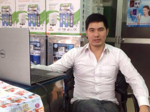 may say quan ao rẻ- dẹp “chay hang” - 1