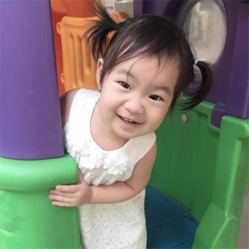 ngam nu cuoi thien than cua con gai ly hai - 1
