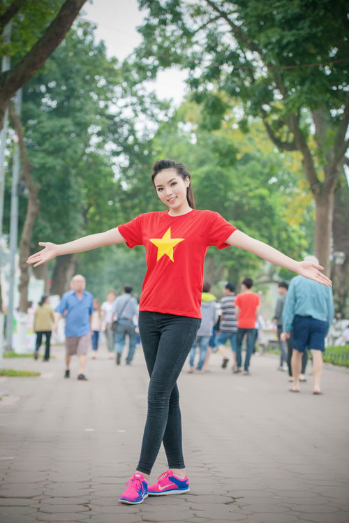 ky duyen xinh dep rang ngoi trong ngay chay vi suc khoe - 1