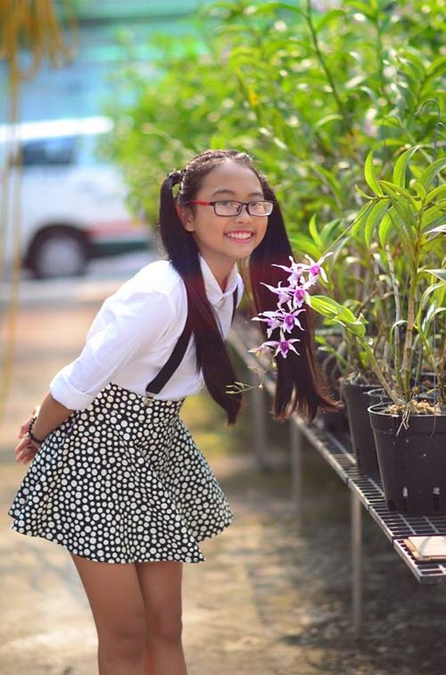 phuong my chi ngay cang duyen dang, sanh dieu - 2