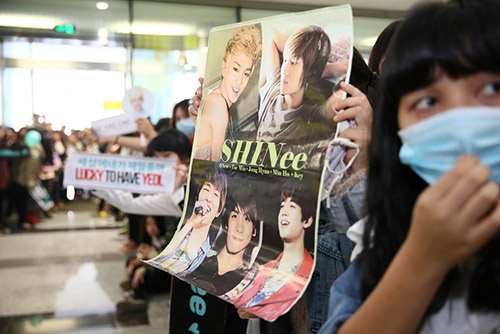 fan viet vo oa khi exo, apink, sistar xuat hien - 39