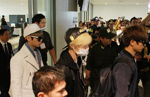 block b den viet nam tham gia music bank - 3