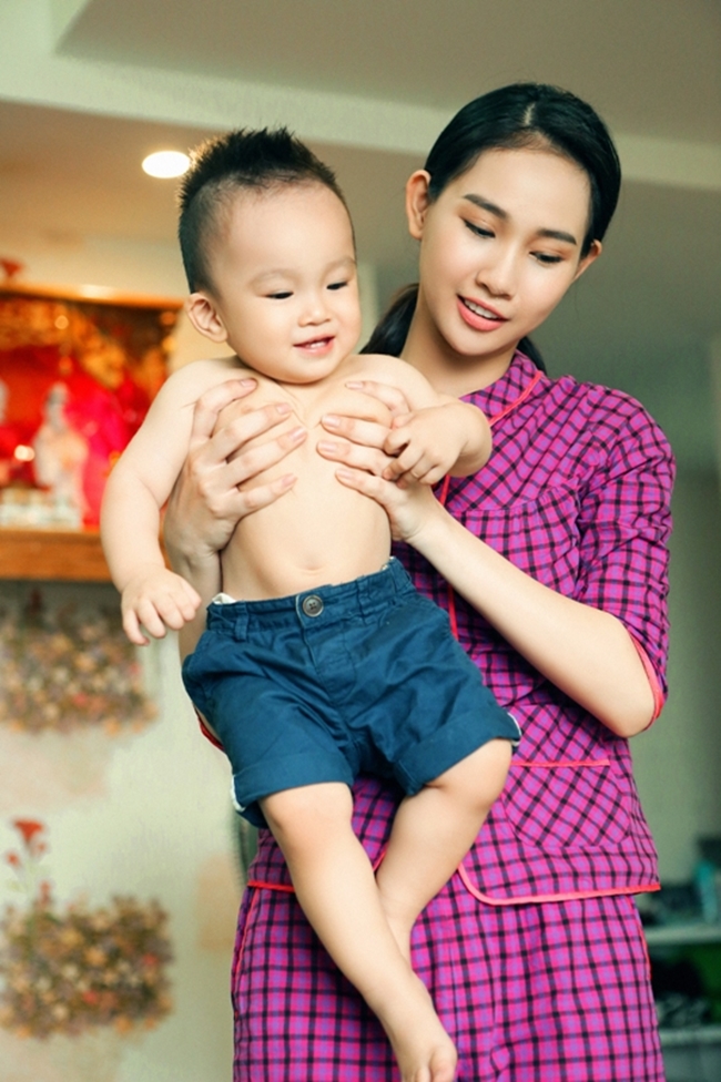 Cuộc sống làm mẹ đơn thân của Nữ hoàng trang sức Thanh Trúc