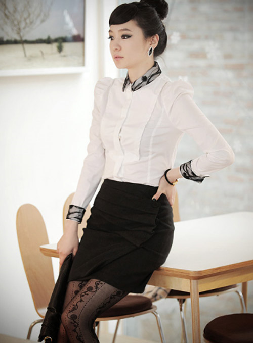 Lịch thiệp với sơ mi cao cổ - 16