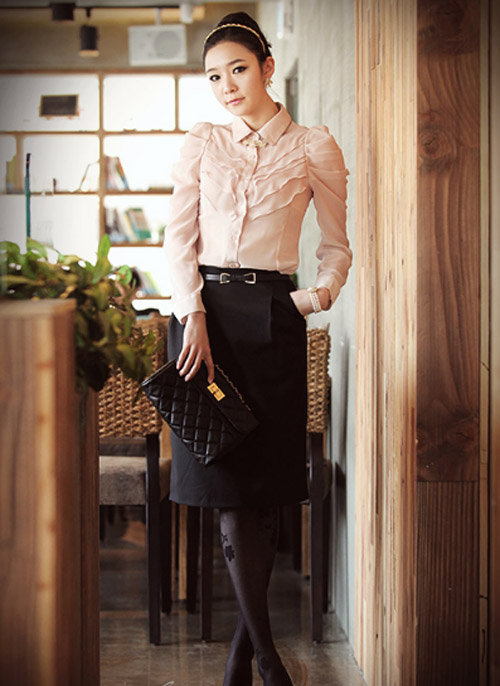 Lịch thiệp với sơ mi cao cổ - 4