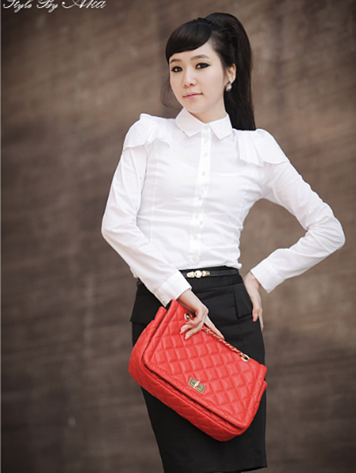 Lịch thiệp với sơ mi cao cổ - 26