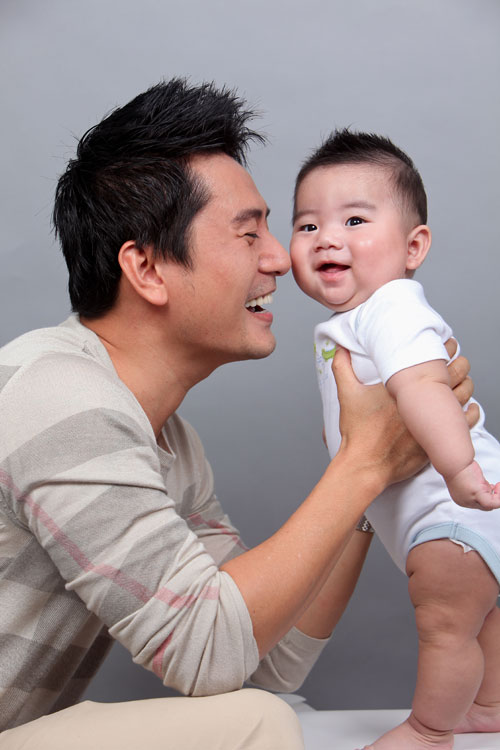Con trai kháu khỉnh của diễn viên Minh Cường - 16