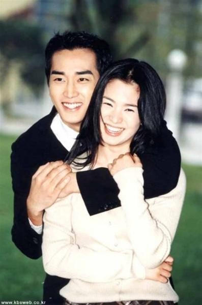 Những kiều nữ từng "hạ gục" Song Seung Hun - 2