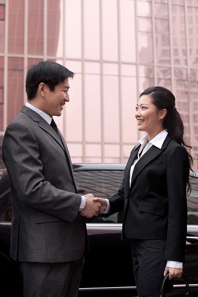 40% các vụ ngoại tình là ở công sở - 1
