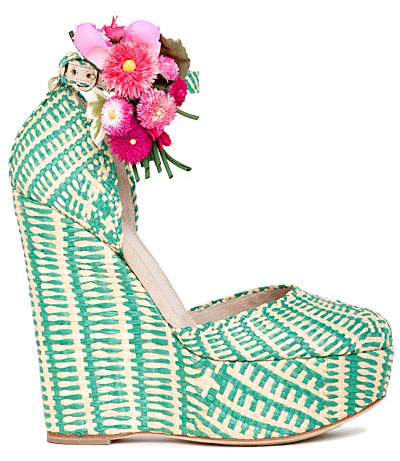 Sôi động cùng giày đế xuồng của D&G - 5