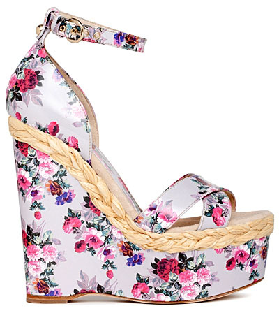 Sôi động cùng giày đế xuồng của D&G - 9