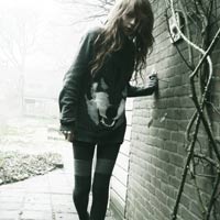 Tình ảo mà đau mãi…