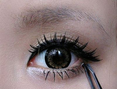 "Lột xác" với lông mi giả - 13