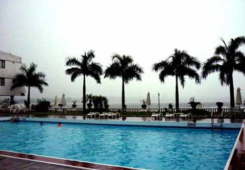 Hà Nội: Top 10 bể bơi nên đến trong hè - 9