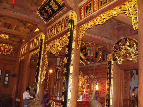 Đại gia Việt đổ “vàng tấn” trang hoàng biệt thự - 3