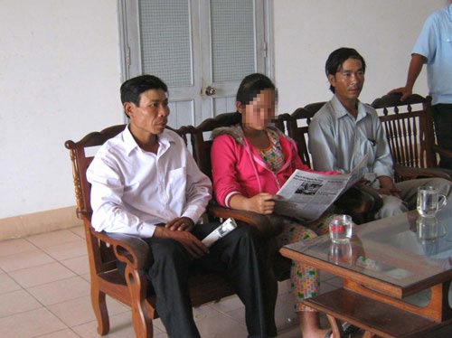 Hai anh rể hại đời bé gái: Tiết lộ chuyện bàng hoàng - 1