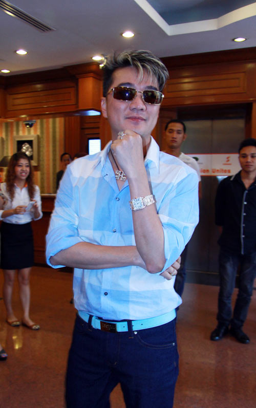 Mr Đàm gặp gỡ các thí sinh The Voice Việt Nam - 1