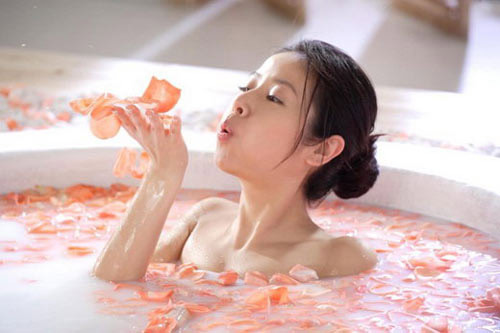 10 cách hữu hiệu giảm đau bụng trong "ngày ấy" - 2