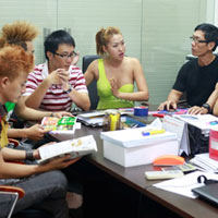 Khám phá một ngày làm việc của “Da nâu”